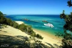 Ferry-Tours-in-Moreton-Bay-Islands