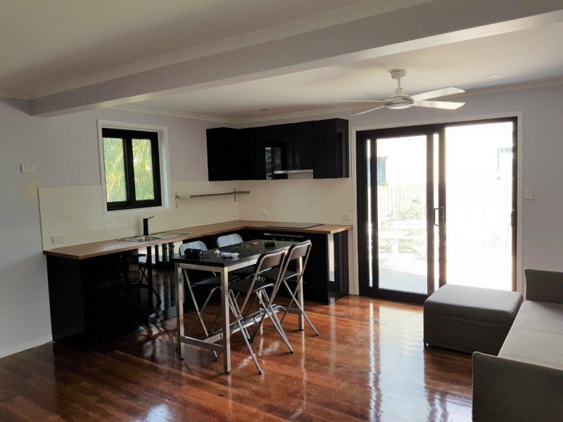 1152x864-Cape-Cod-Kitchen-Dining